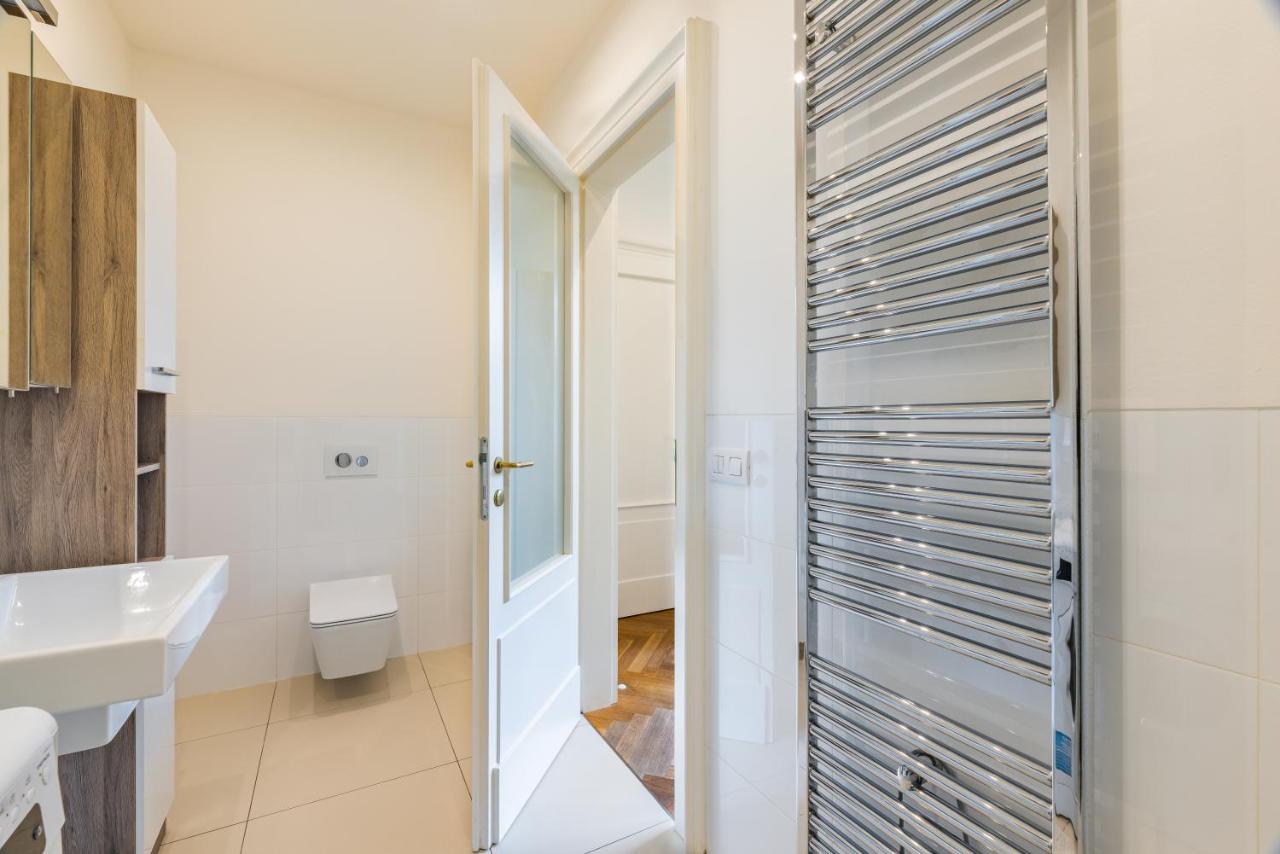 Dlouha Palace - Live In One Of The Best Streets Prague Exterior photo